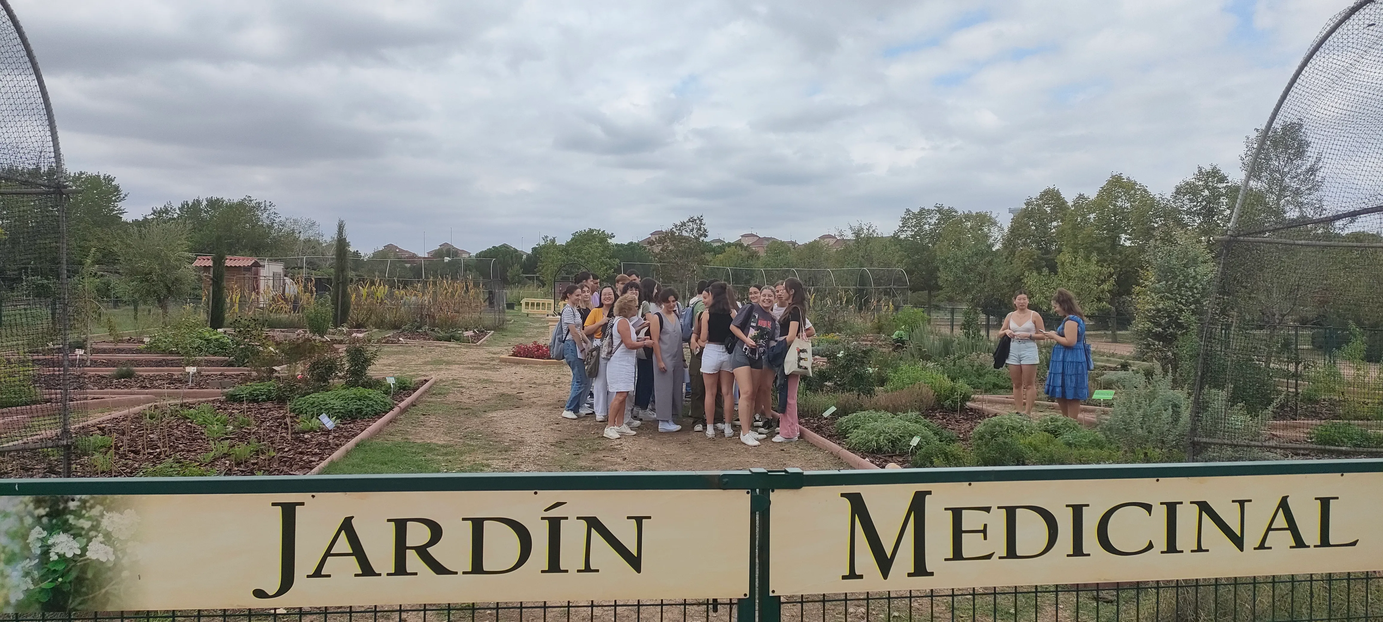 Inauguración Jardín Medicinal UAH